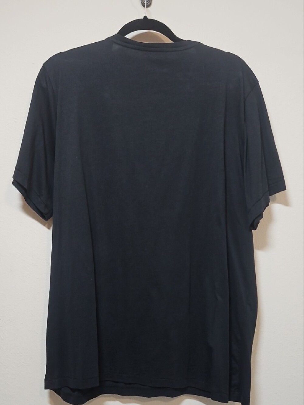 Apple Park XL Black Logo Tshirt - Picture 2 of 5